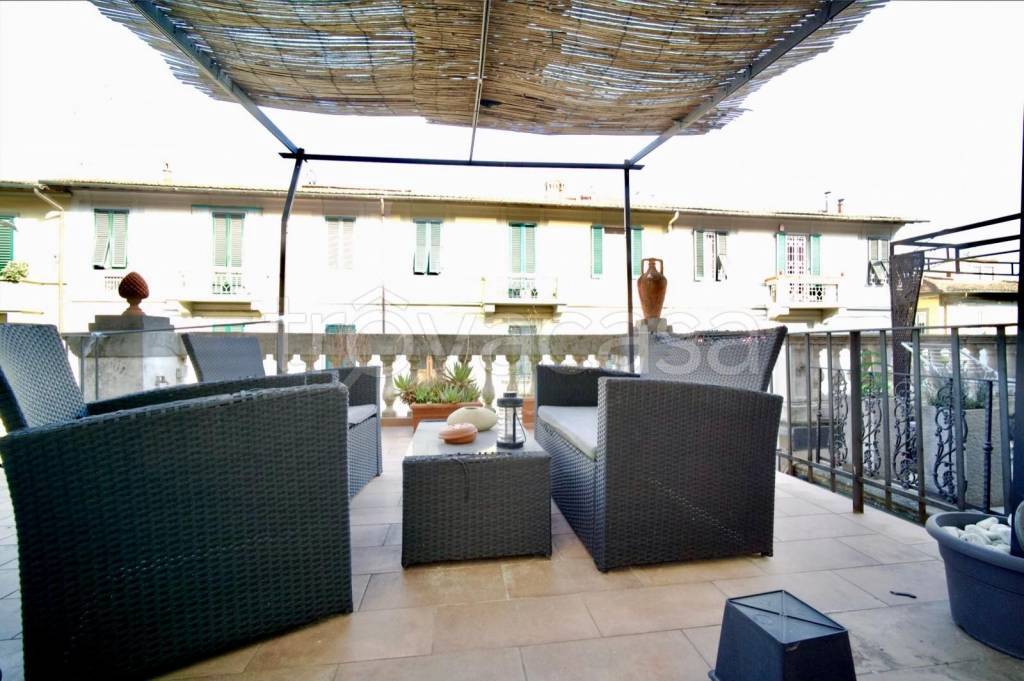 casa indipendente in vendita a Firenze
