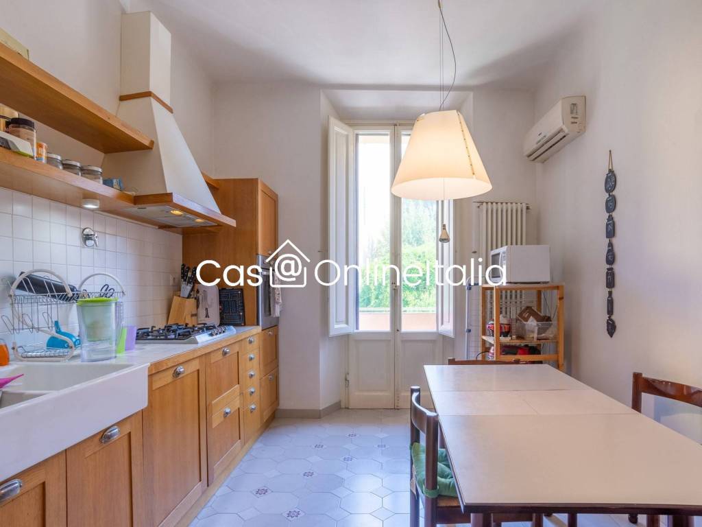 appartamento in vendita a Firenze in zona Statuto
