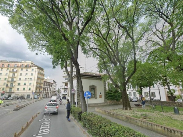 appartamento in vendita a Firenze in zona Campo di Marte