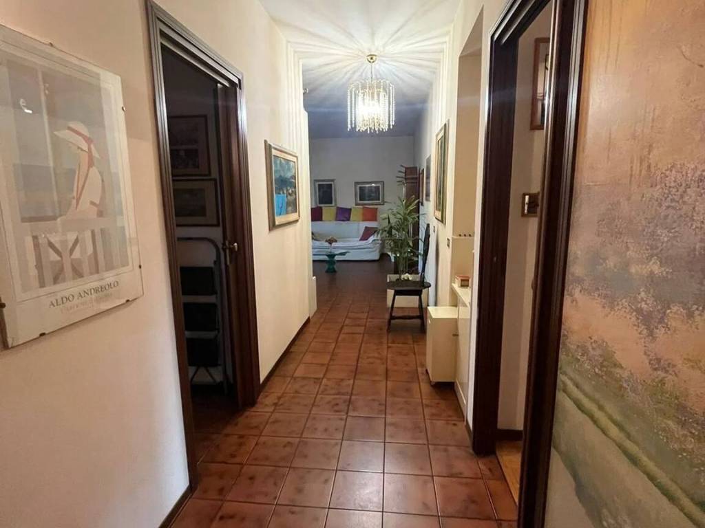 appartamento in vendita a Firenze in zona Isolotto