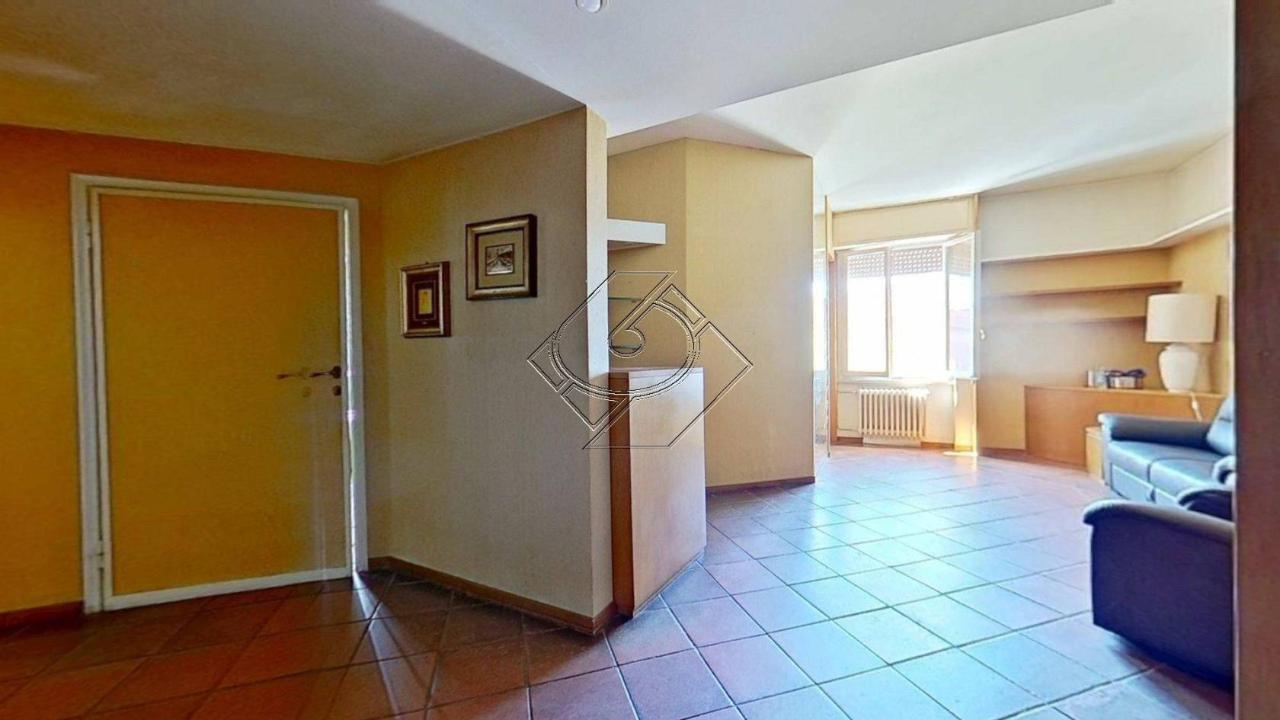 appartamento in vendita a Firenze in zona Campo di Marte