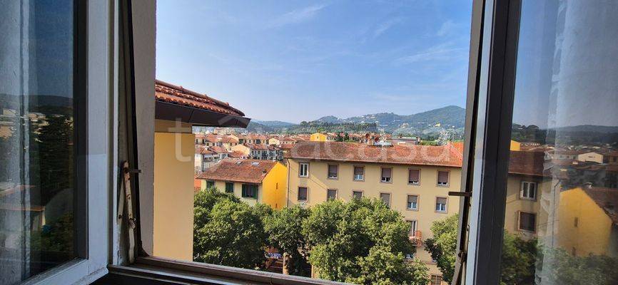 appartamento in vendita a Firenze in zona Campo di Marte