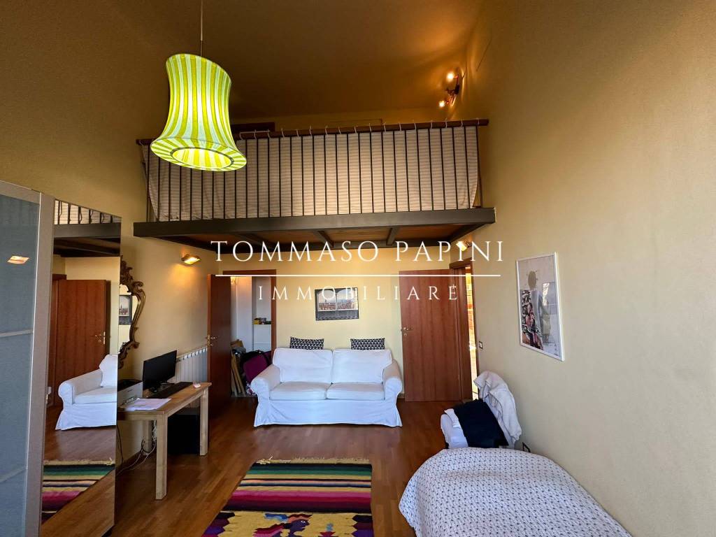 appartamento in vendita a Firenze in zona Campo di Marte
