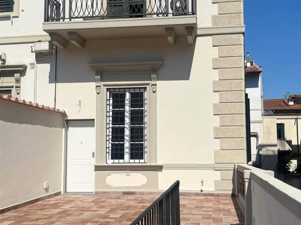appartamento in vendita a Firenze in zona Le Cure