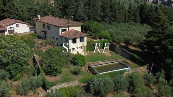 casa indipendente in vendita a Firenze in zona Serpiolle