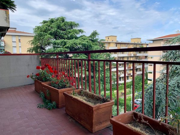appartamento in vendita a Firenze in zona Isolotto