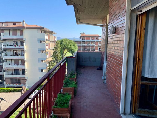 appartamento in vendita a Firenze in zona Isolotto
