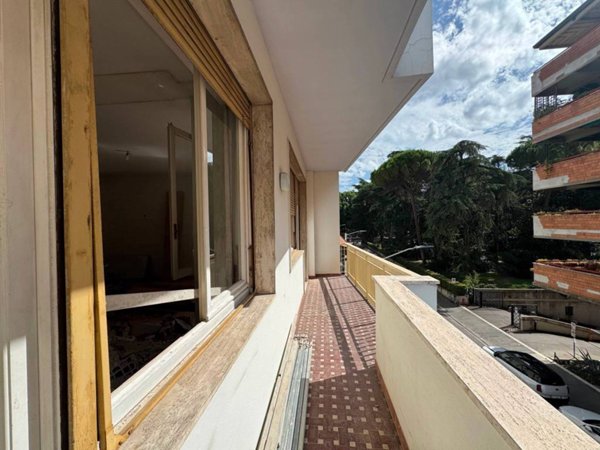 appartamento in vendita a Firenze in zona Campo di Marte