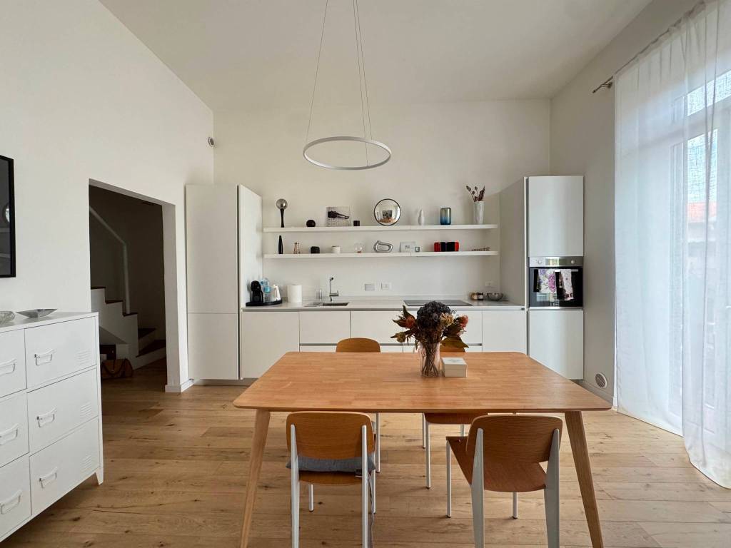 appartamento in vendita a Firenze in zona Campo di Marte