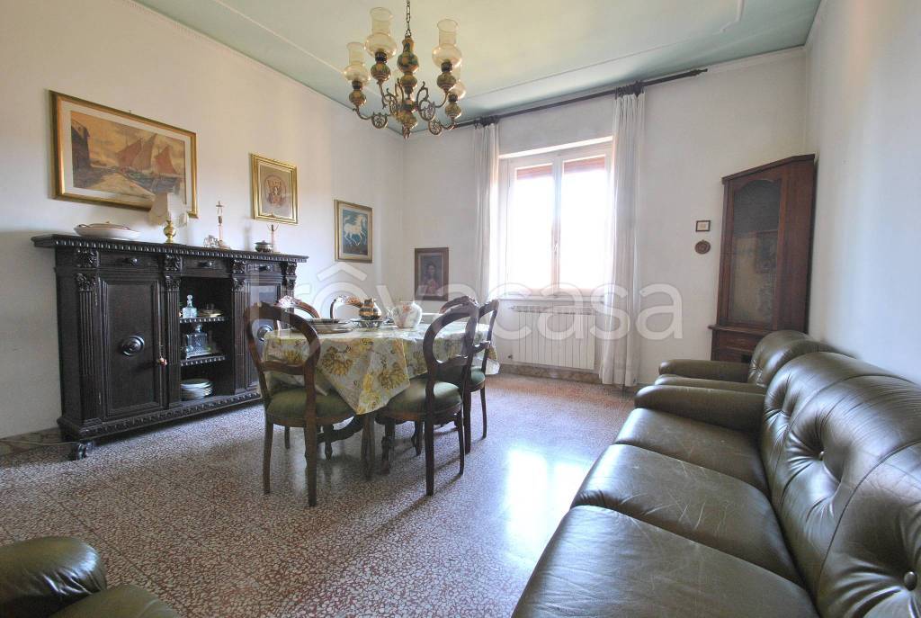 appartamento in vendita a Firenze in zona Statuto