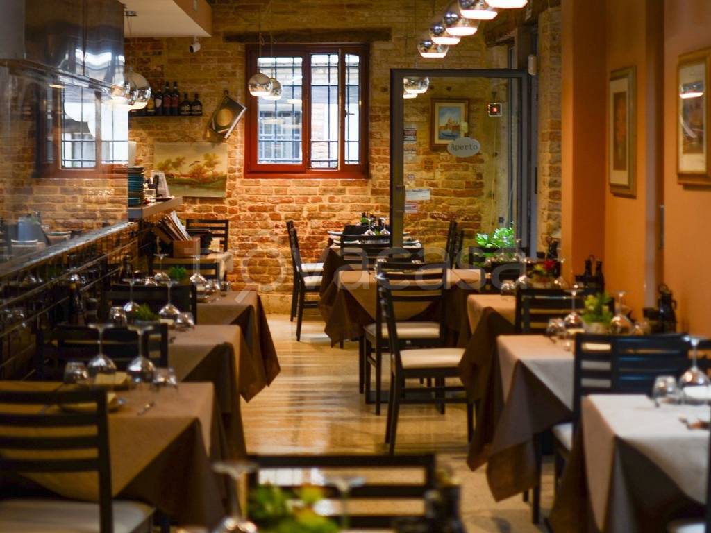negozio in vendita a Firenze in zona Centro Duomo