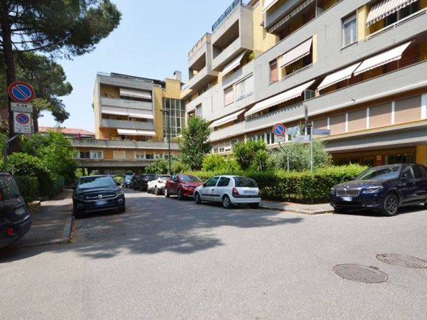 negozio in vendita a Firenze in zona Gavinana