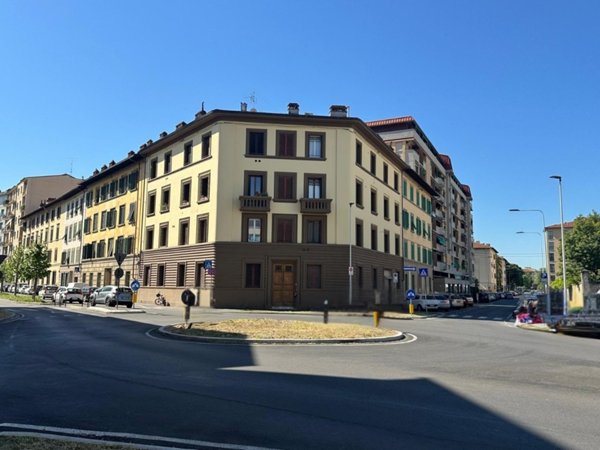 appartamento in vendita a Firenze in zona Statuto