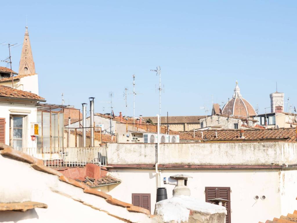 appartamento in vendita a Firenze in zona Centro Santa Maria Novella