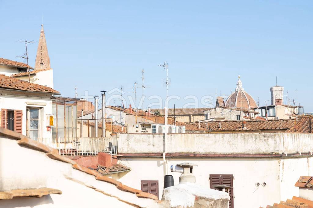 appartamento in vendita a Firenze in zona Centro Santa Maria Novella