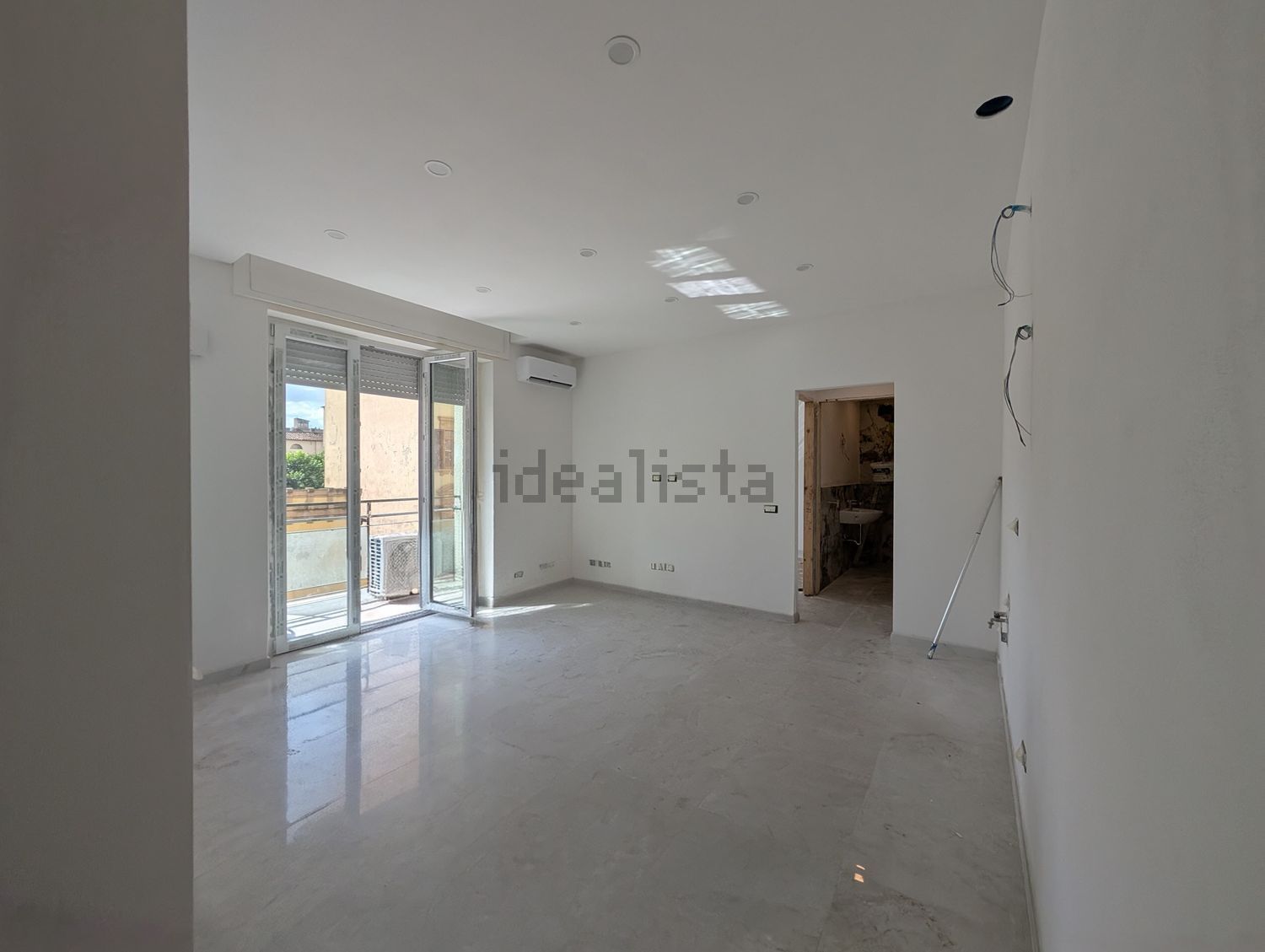 appartamento in vendita a Firenze in zona Centro Santa Maria Novella