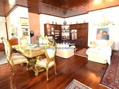casa indipendente in vendita a Firenze in zona Centro Storico