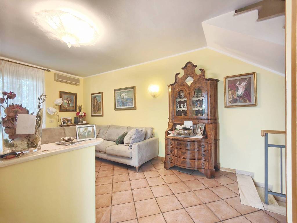 casa indipendente in vendita a Firenze in zona Brozzi
