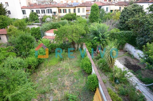 casa indipendente in vendita a Firenze in zona Centro Storico