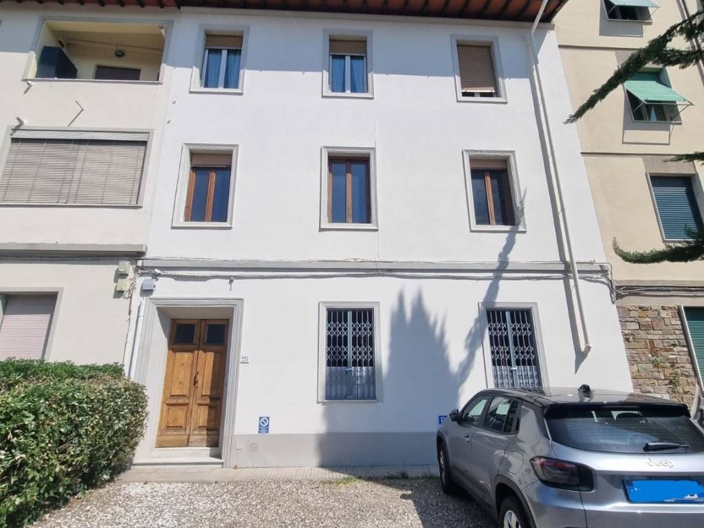 appartamento in vendita a Firenze in zona Coverciano
