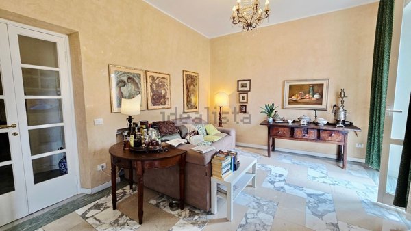 appartamento in vendita a Firenze in zona Campo di Marte