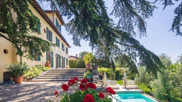 casa indipendente in vendita a Firenze in zona Porta Romana