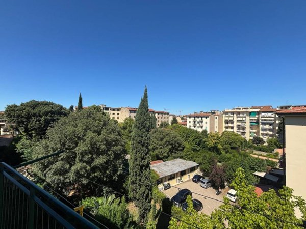 appartamento in vendita a Firenze in zona Campo di Marte