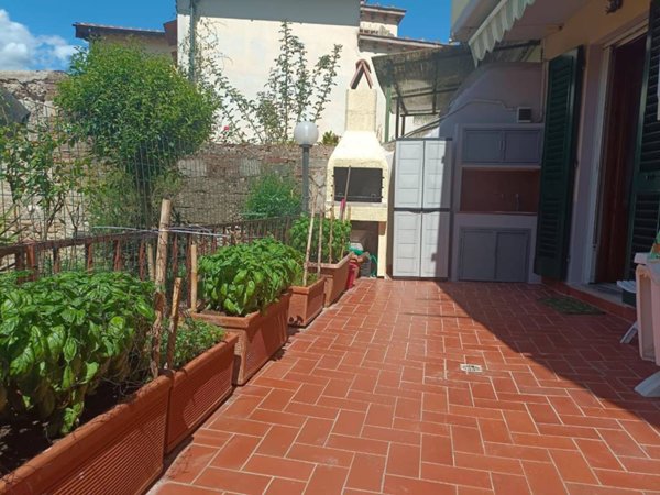 casa indipendente in vendita a Firenze in zona Peretola