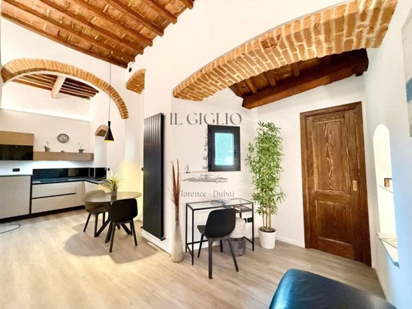 appartamento in vendita a Firenze in zona Settignano