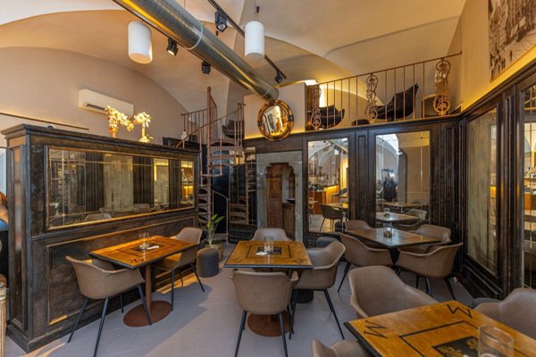 negozio in vendita a Firenze in zona Centro San Niccolò