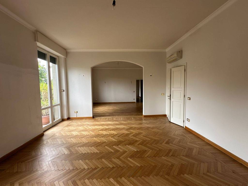 appartamento in vendita a Firenze in zona Campo di Marte