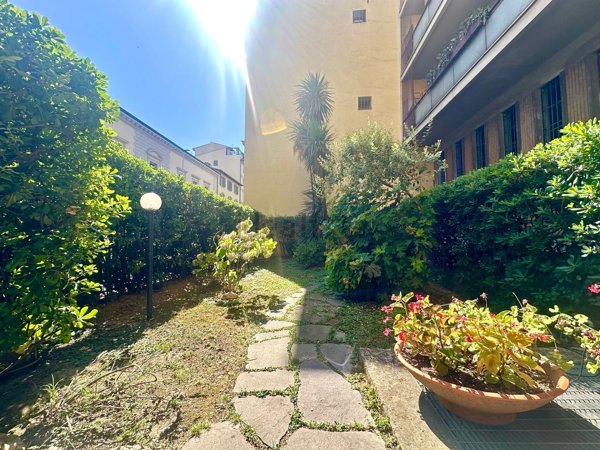 appartamento in vendita a Firenze in zona Centro Santa Maria Novella