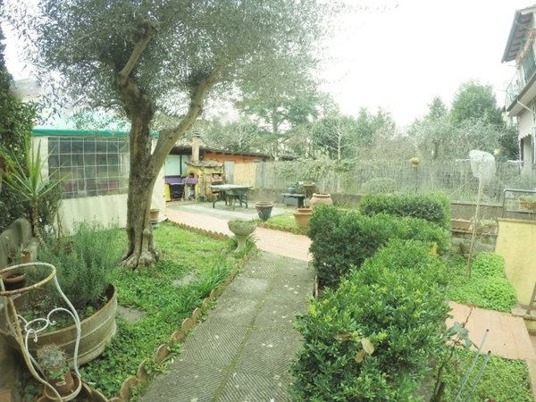 appartamento in vendita a Firenze in zona Galluzzo