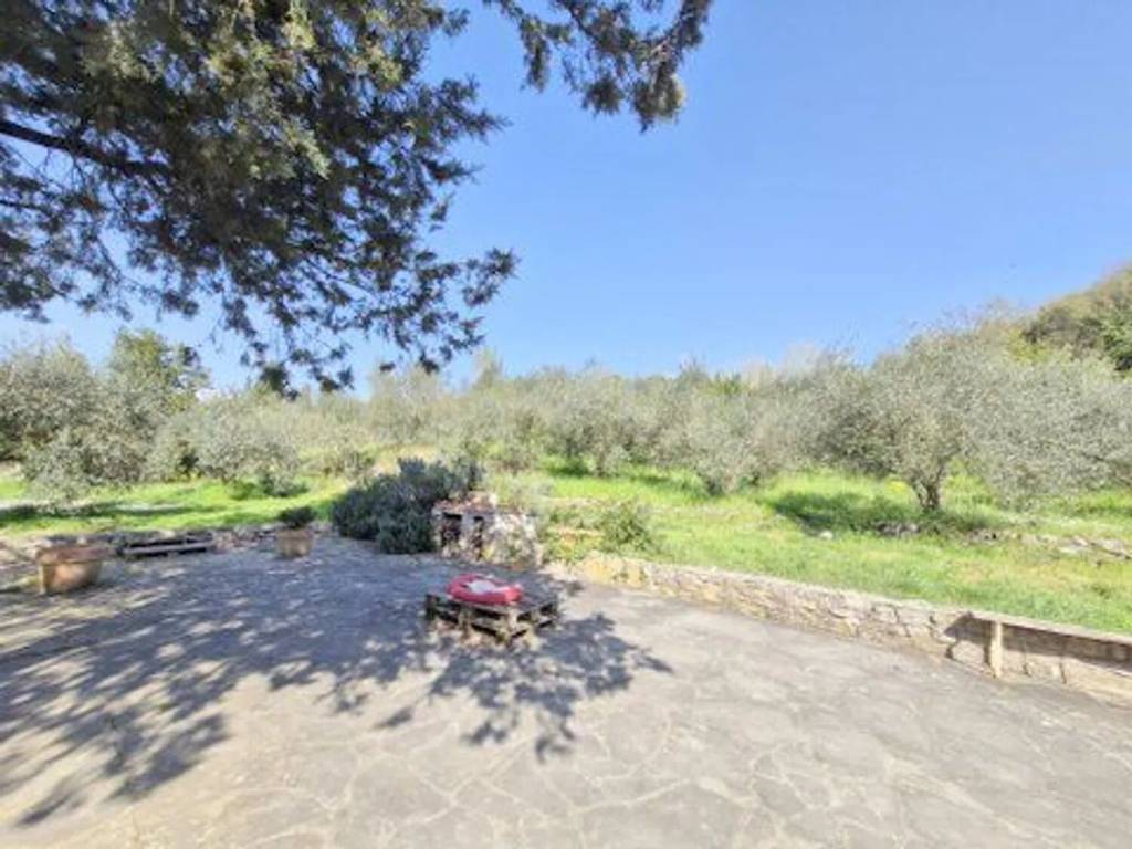 casa indipendente in vendita a Firenze in zona Careggi