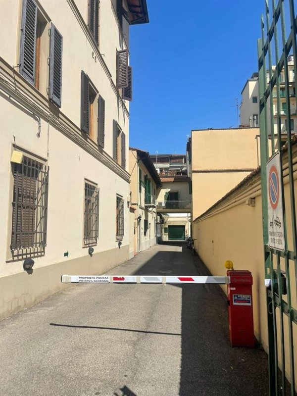 appartamento in vendita a Firenze in zona Statuto