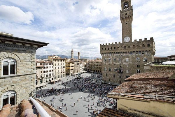 negozio in vendita a Firenze in zona Centro Duomo