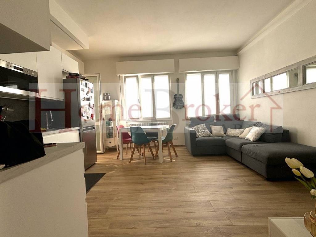 appartamento in vendita a Firenze in zona Campo di Marte