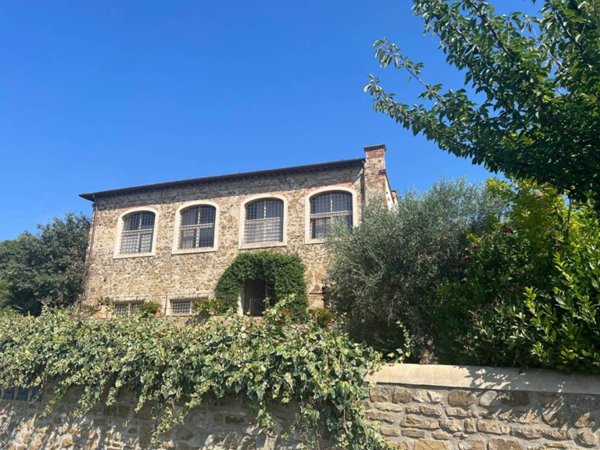 casa indipendente in vendita a Firenze in zona Porta Romana