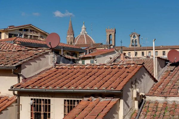 appartamento in vendita a Firenze in zona Centro Santa Croce