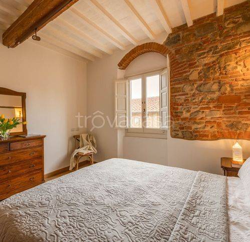 appartamento in vendita a Firenze in zona Centro Santa Maria Novella