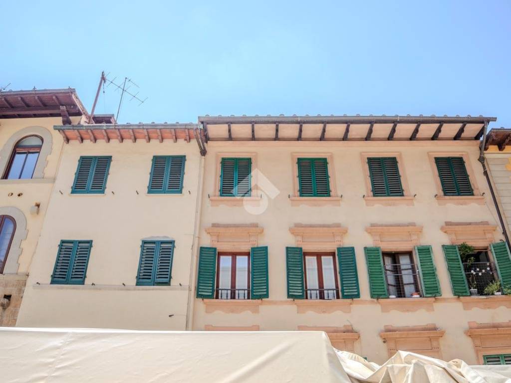 appartamento in vendita a Firenze in zona Centro San Lorenzo