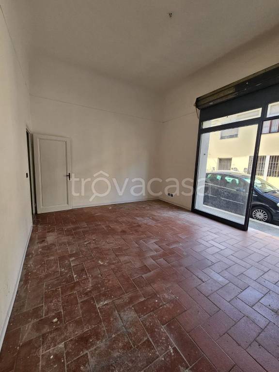 monolocale in vendita a Firenze in zona Legnaia