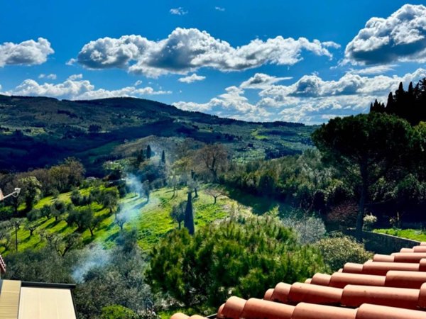 casa indipendente in vendita a Firenze in zona Le Cure