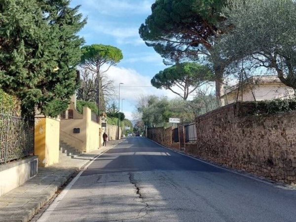 casa indipendente in vendita a Firenze in zona Le Cure