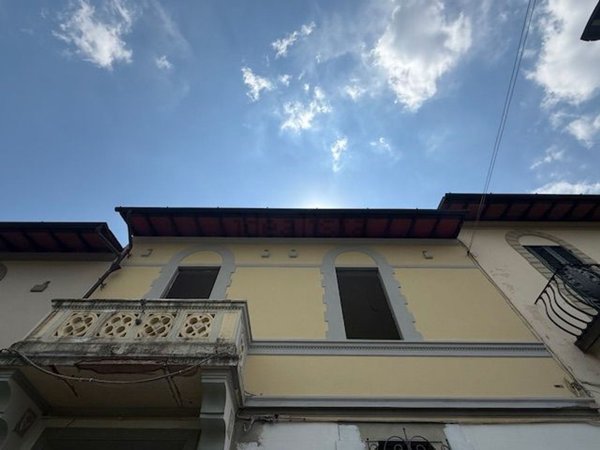 appartamento in vendita a Firenze in zona Le Cure
