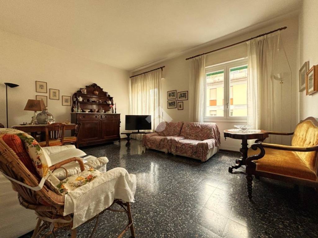 appartamento in vendita a Firenze in zona Coverciano
