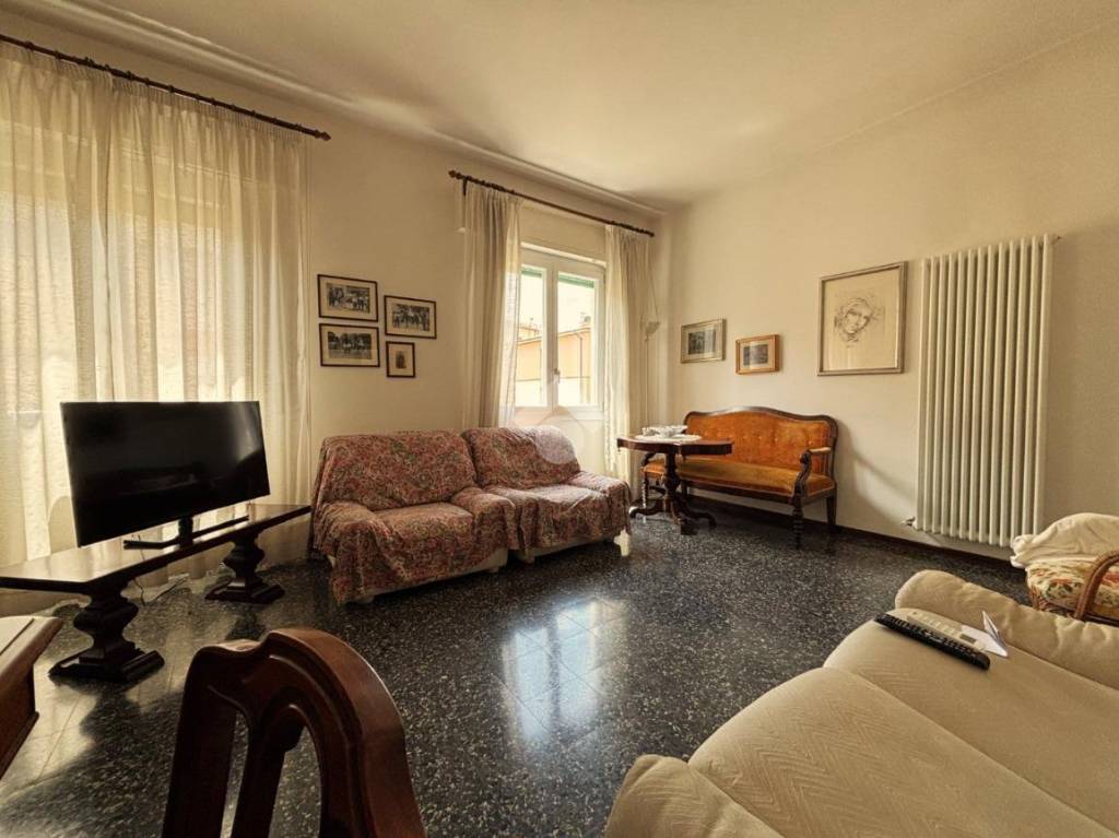 appartamento in vendita a Firenze in zona Coverciano