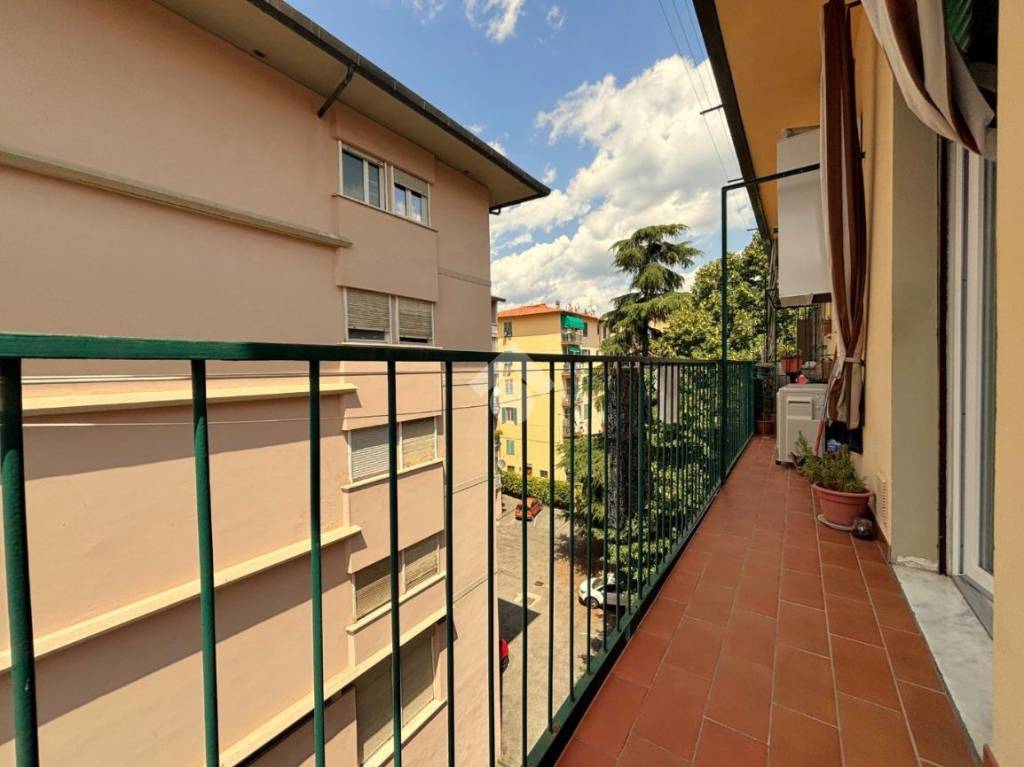 appartamento in vendita a Firenze in zona Coverciano
