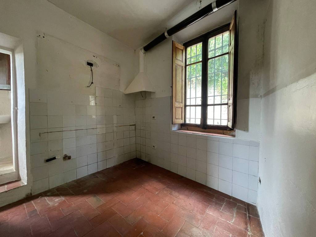 appartamento in vendita a Firenze in zona Bellosguardo