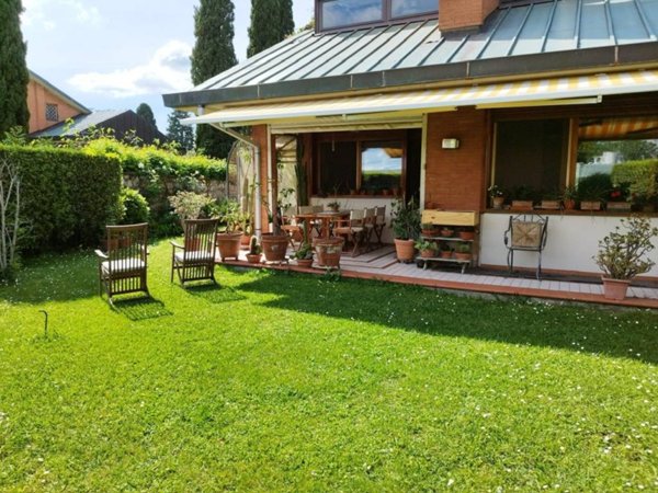 casa indipendente in vendita a Firenze in zona Porta Romana